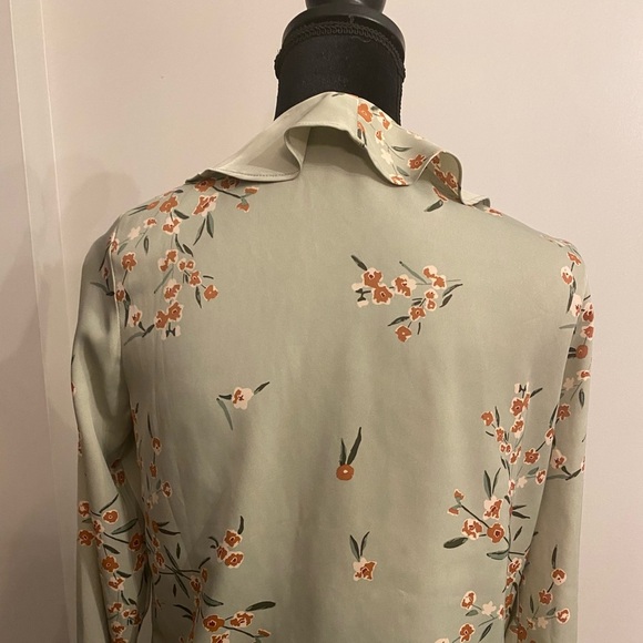 L’acadamie Floral Blouse - Picture 5 of 5